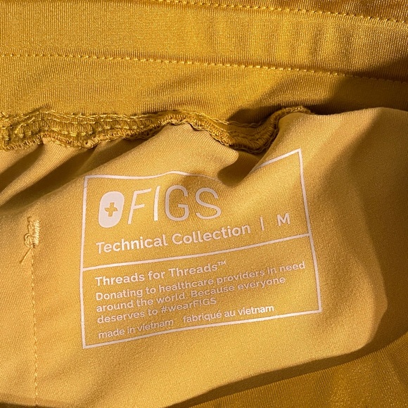 FIGS Light Gold Remix Scrub Trouser Medium EUC - Picture 6 of 7
